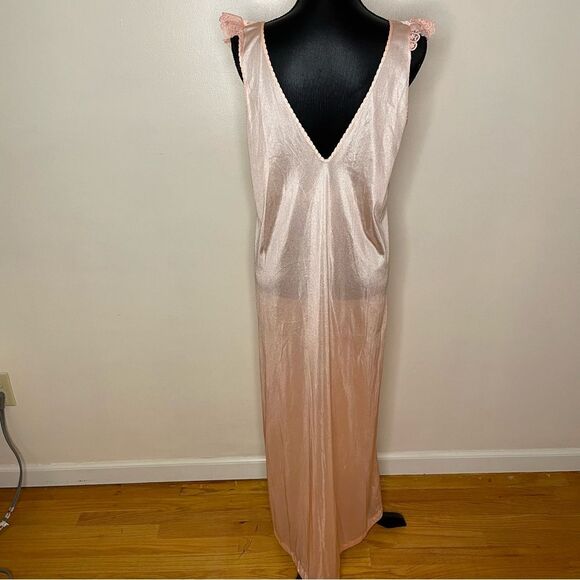 Dutchess Nightgown Vintage Sleeveless V Neck Lace Made in USA Peach Size Medium - Picture 6 of 10